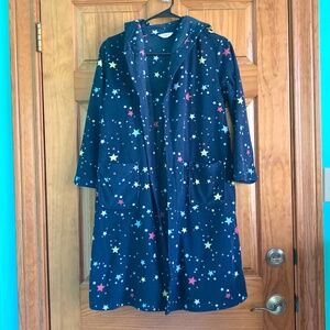 Kids size 8 Lands’ End star pattern robe with hood and tie, gently used robe